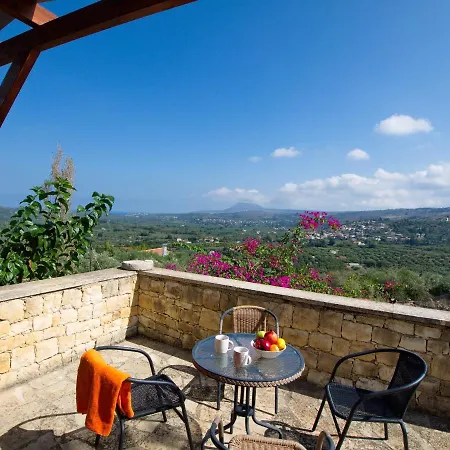 Nikoletta Stylos Crete Villa Makhairoí